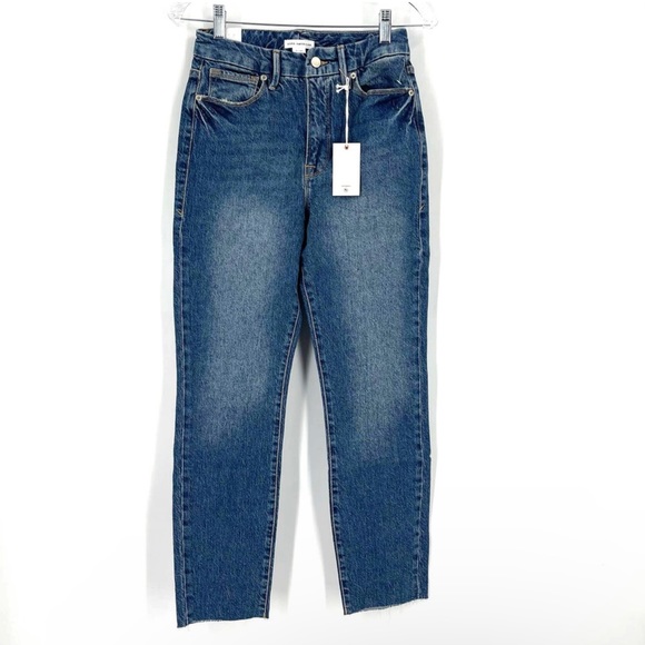Good American Good Classic Raw Hem Jeans 10/30 NWT - Picture 1 of 8